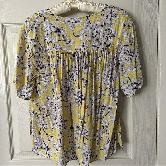 H&M peasant top - Picture 3 of 5